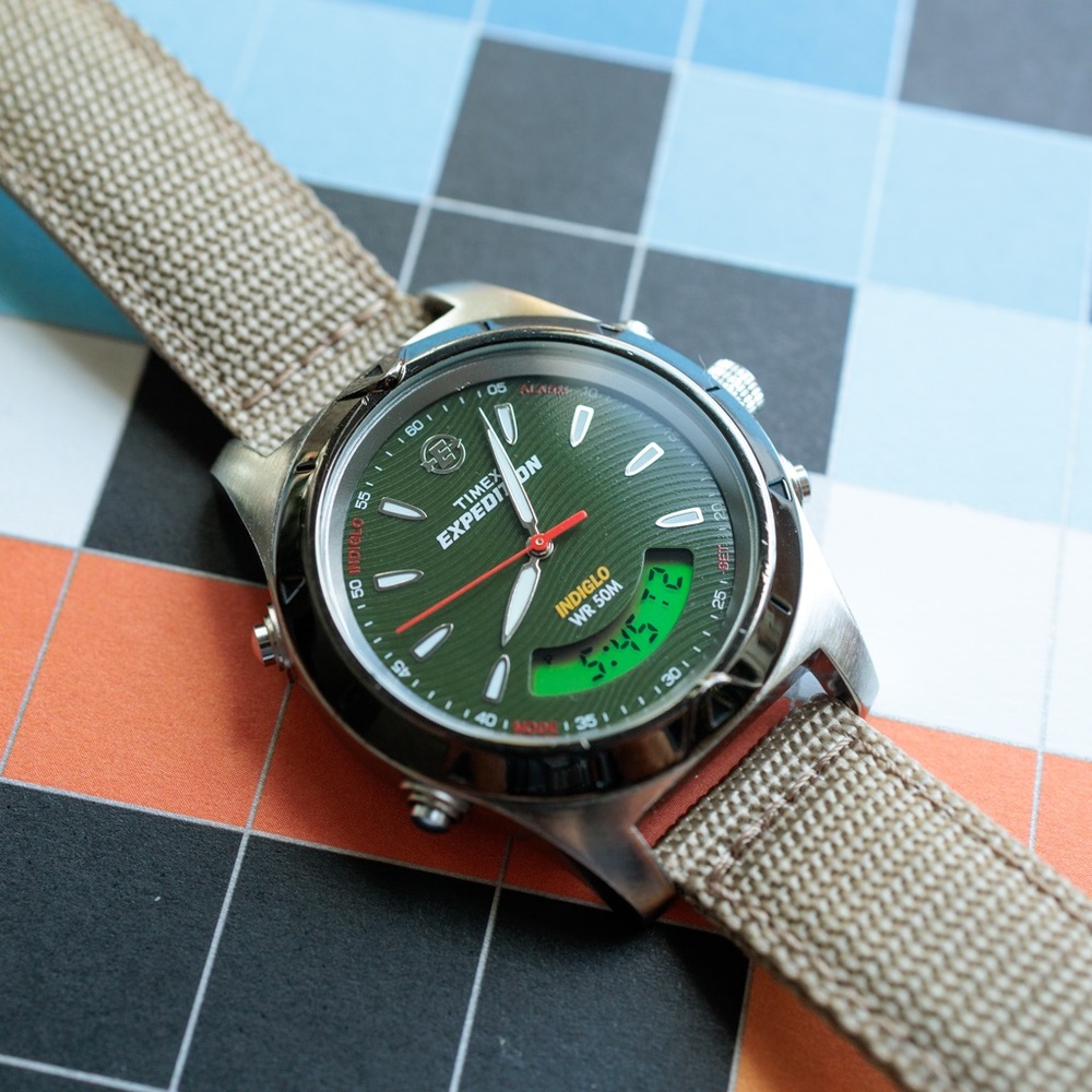 Timex Vintage Expedition 2004 Analog Digital Indiglo Watch Green